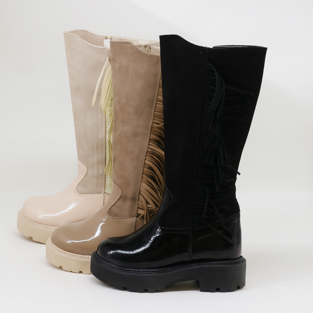 حذاء نسائي طويل حتى الركبة مع تفاصيل هامشية 38506