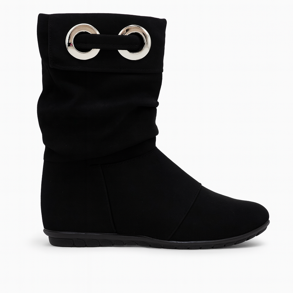 حذاء بني من الجلد المدبوغ ذو نعل مسطح وتفاصيل حلقة معدنية 18213