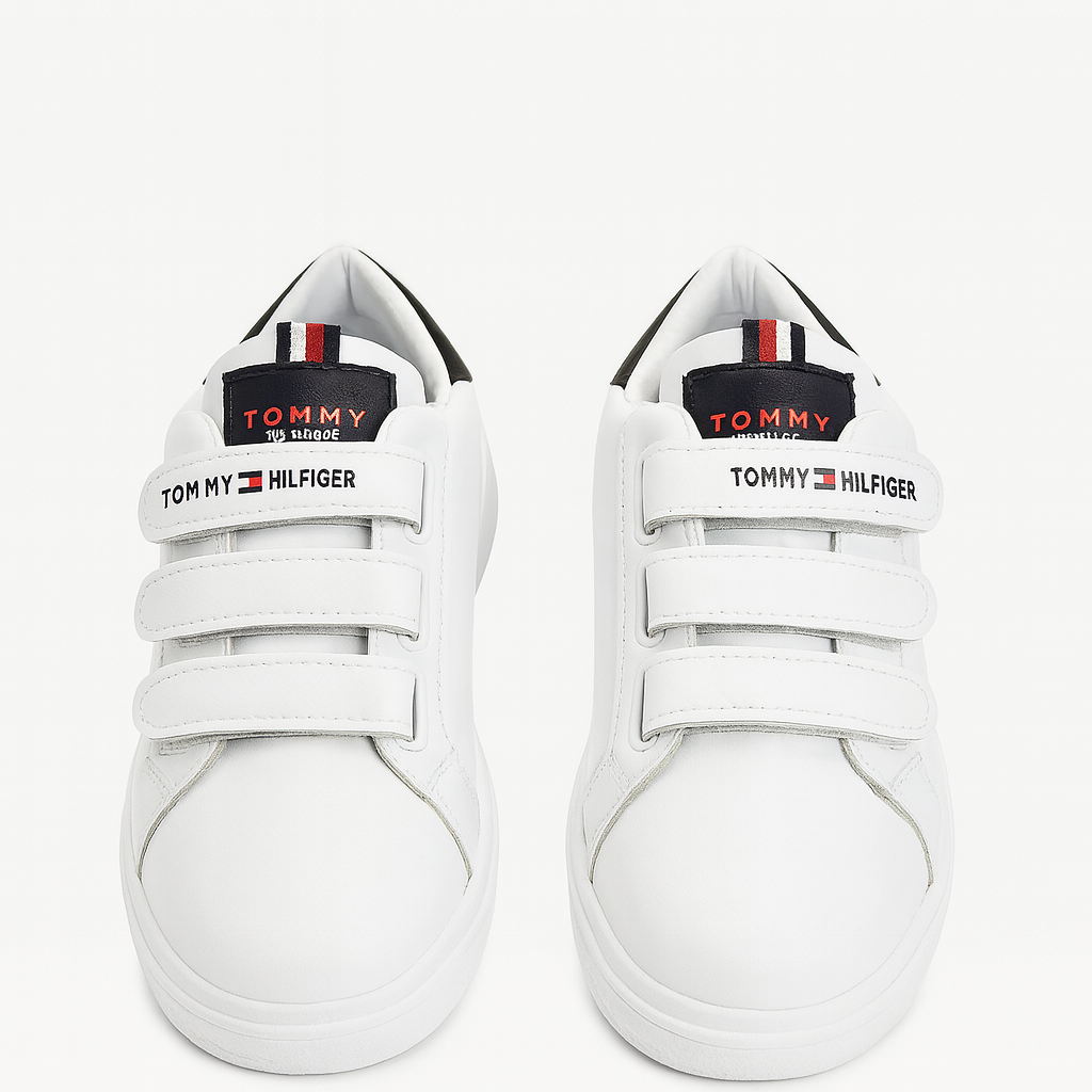 حذاء رياضي تومي هيلفيغر أبيض بشريط فيلكرو للنساء.152058