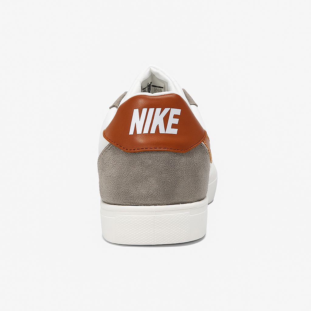 حذاء رياضي باللون الأبيض والرمادي والبني بتصميم برباط. 8451