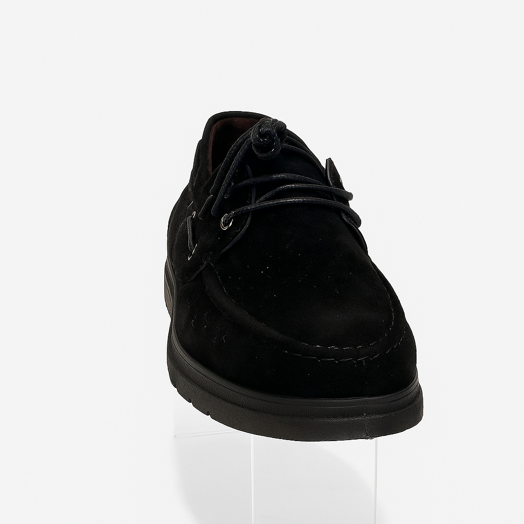 حذاء لوفر برباط من جلد الغزال الأسود. 4978