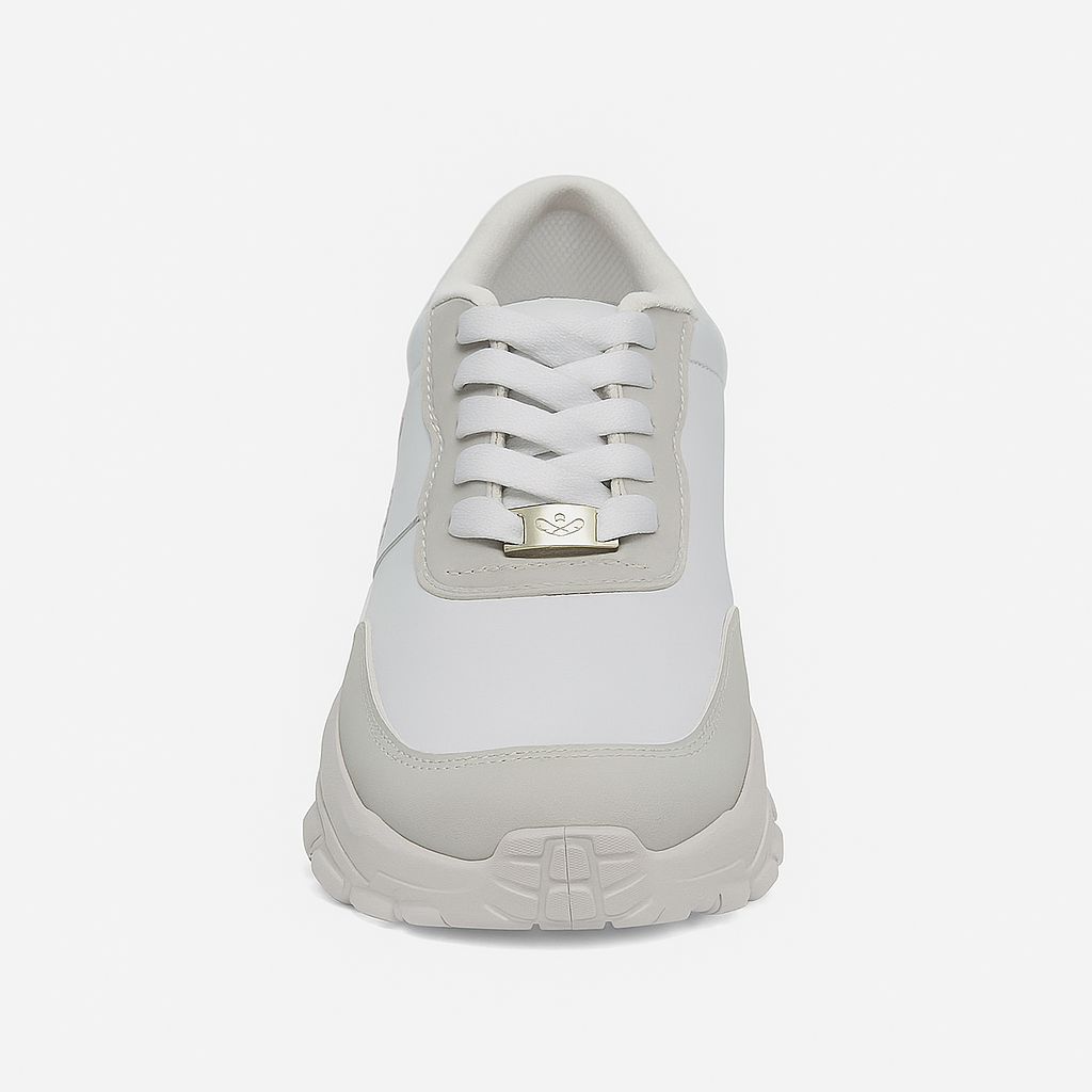 حذاء رياضي أديداس. 8524