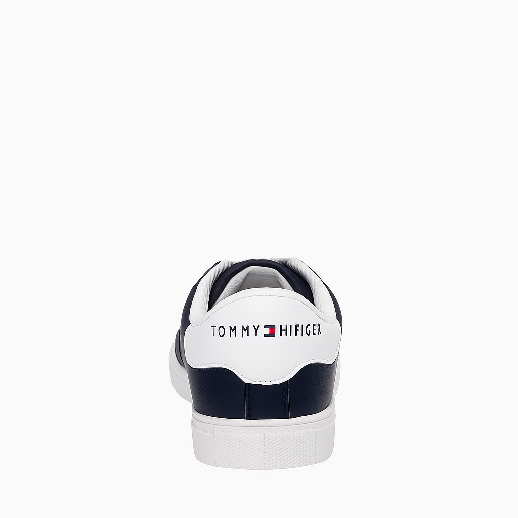 حذاء رياضي تومي هيلفيغر ليليني باللون الأزرق البحري 8273