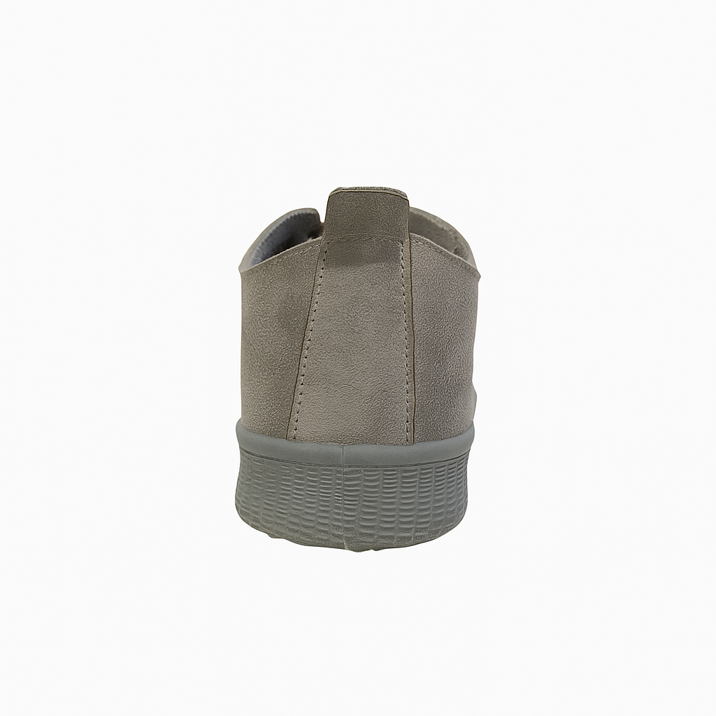 حذاء رياضي رمادي مثقوب برباط. 130825