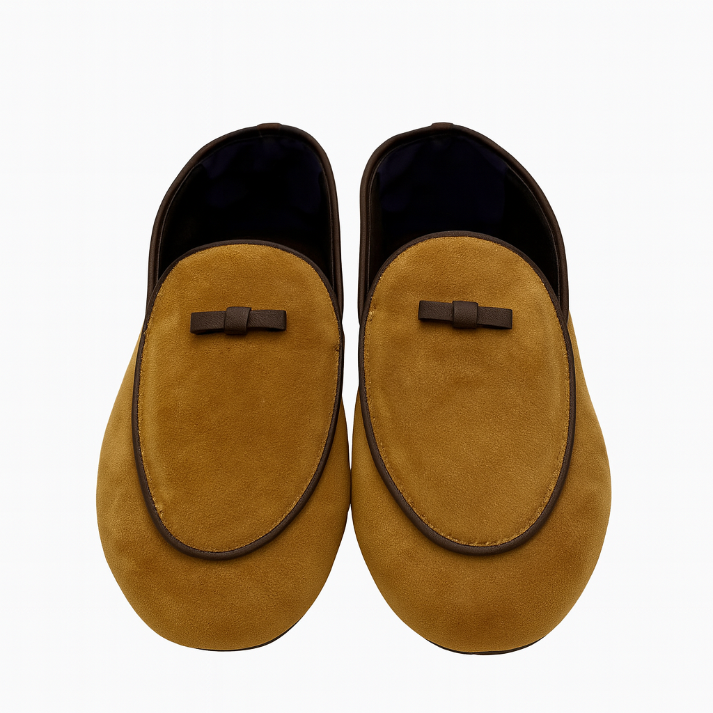 حذاء لوفر من جلد الغزال باللون البيج. 4991