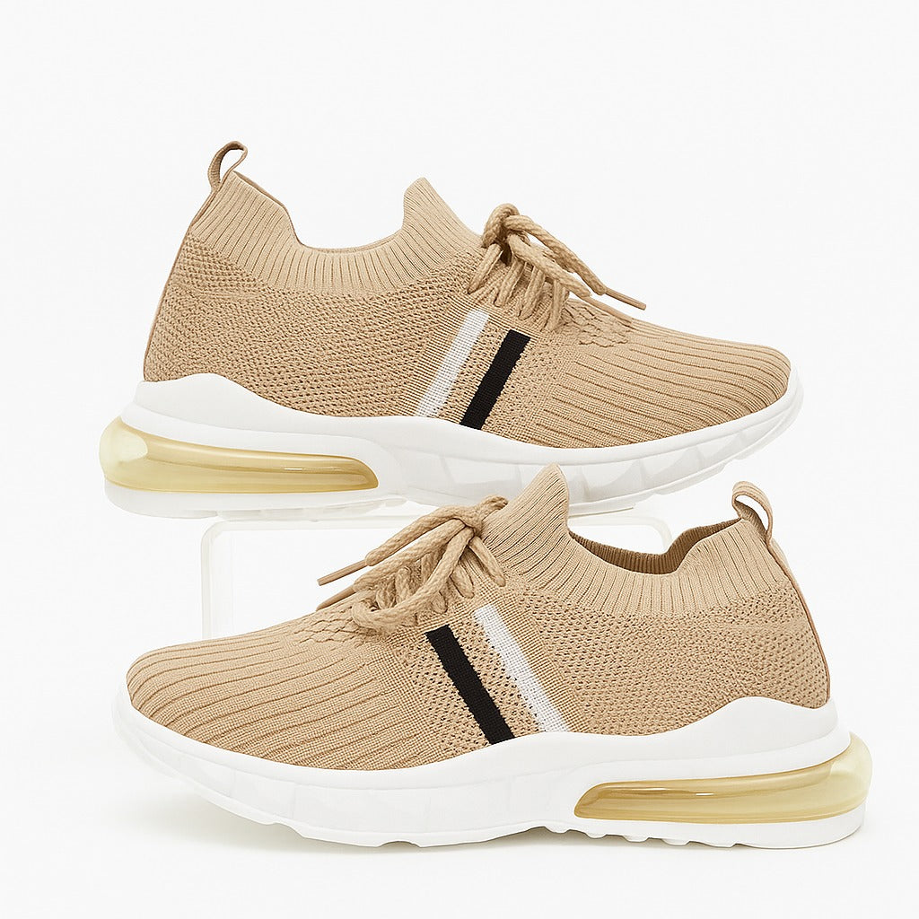 حذاء رياضي محبوك باللون البيج للأطفال مع طبقة سميكة باللونين الأبيض والأسود 36898