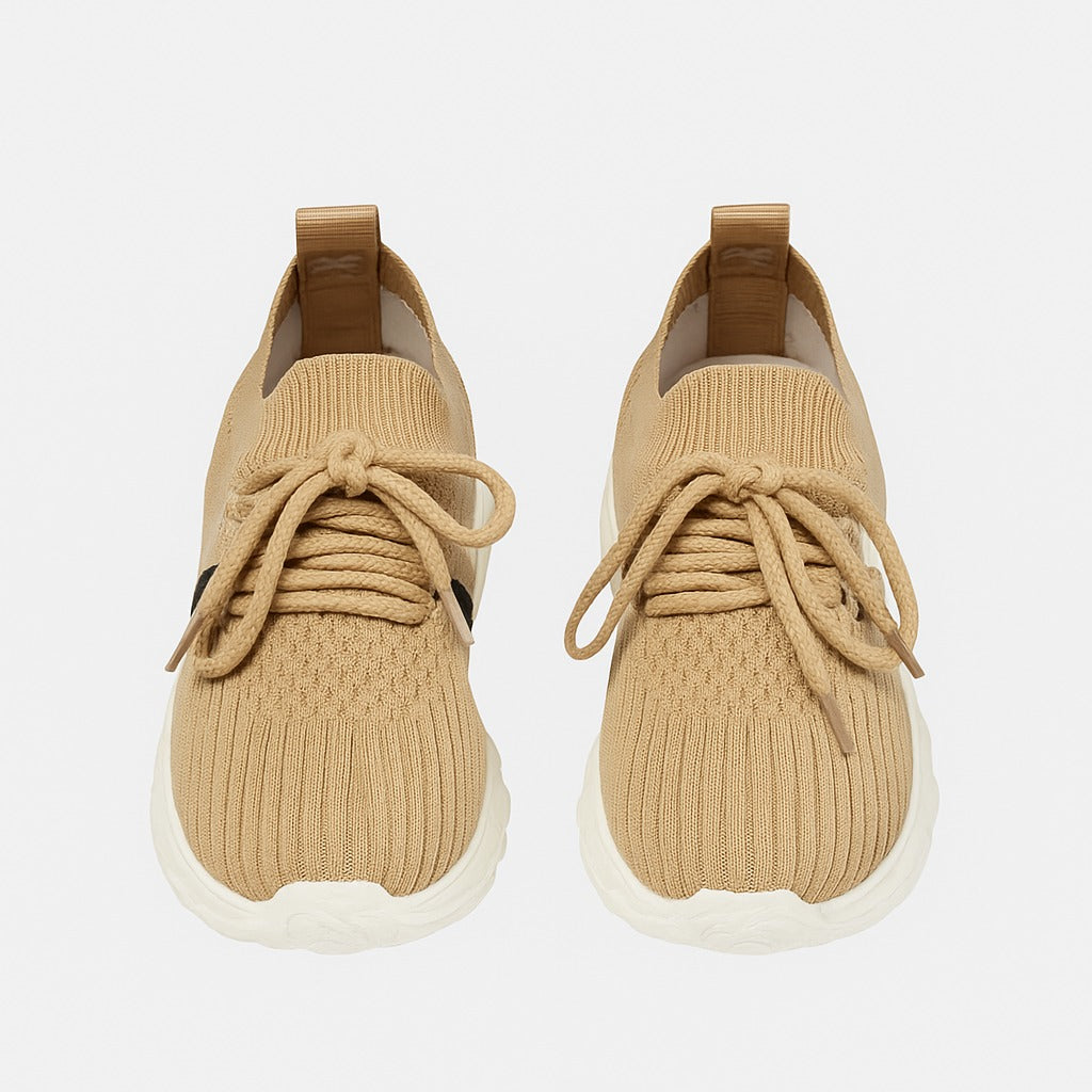 حذاء رياضي محبوك باللون البيج للأطفال مع طبقة سميكة باللونين الأبيض والأسود 36898