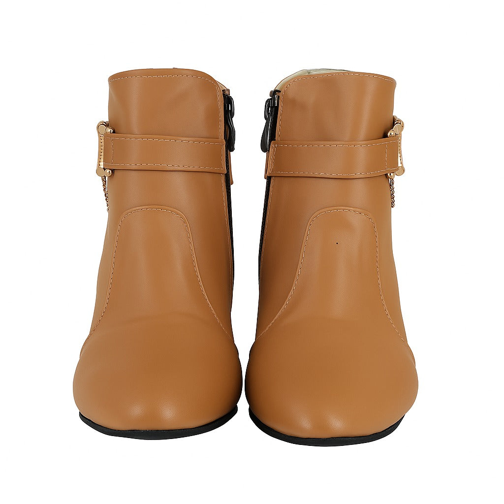 حذاء كاحل بمظهر جلدي بني 18315