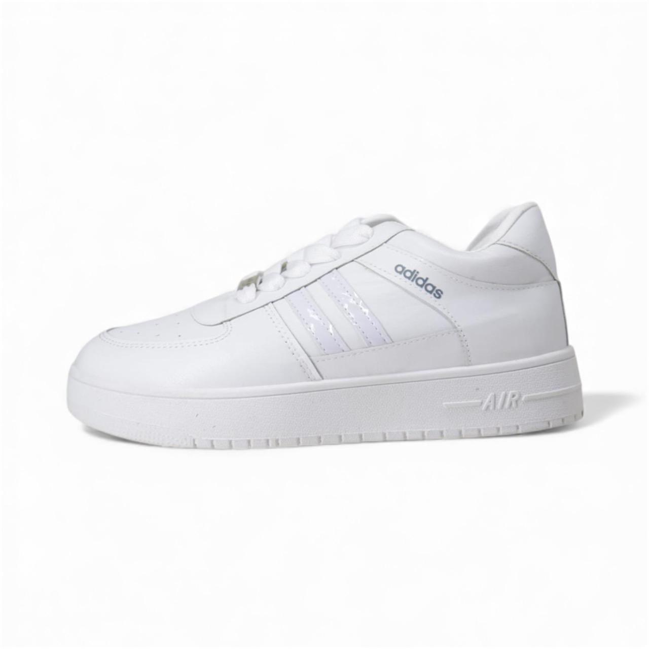 حذاء رياضي كاجوال بخطين جانبيين 152021